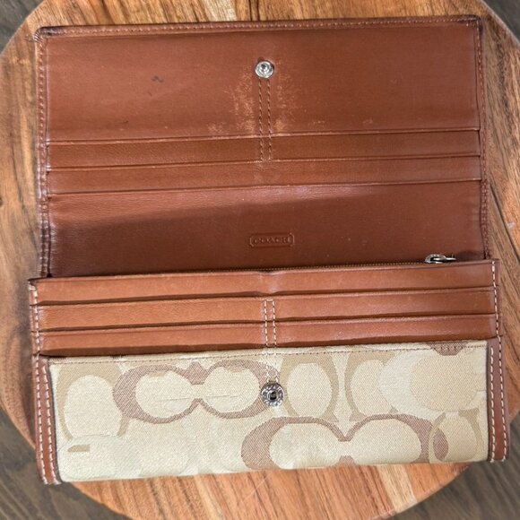 Coach Signature C Tri-Fold Wallet — Tan & Brown Canvas with Leather Trim - Picture 8 of 8